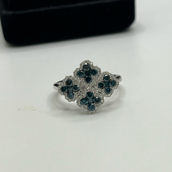 LeVian 14K White Gold .99 ctw Blue Blueberry Diamonds Flower Ring - Picture 2 of 9